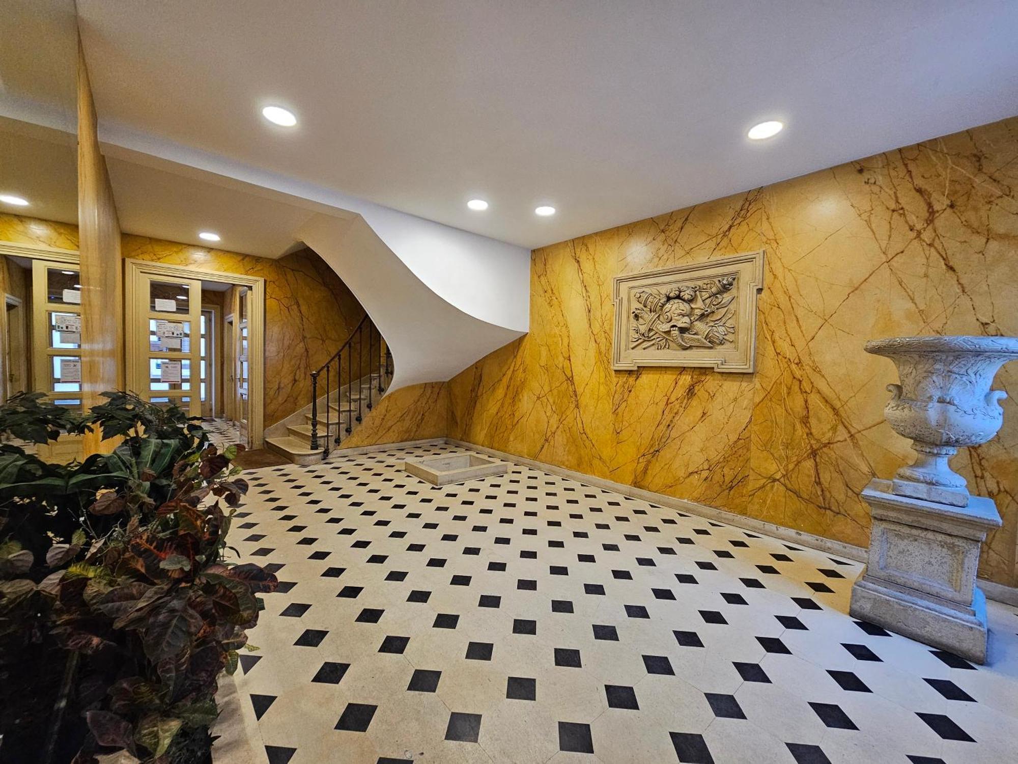Home In Paris Invalides Beautiful Flat Near Orsay And Eiffel Tower Exteriör bild